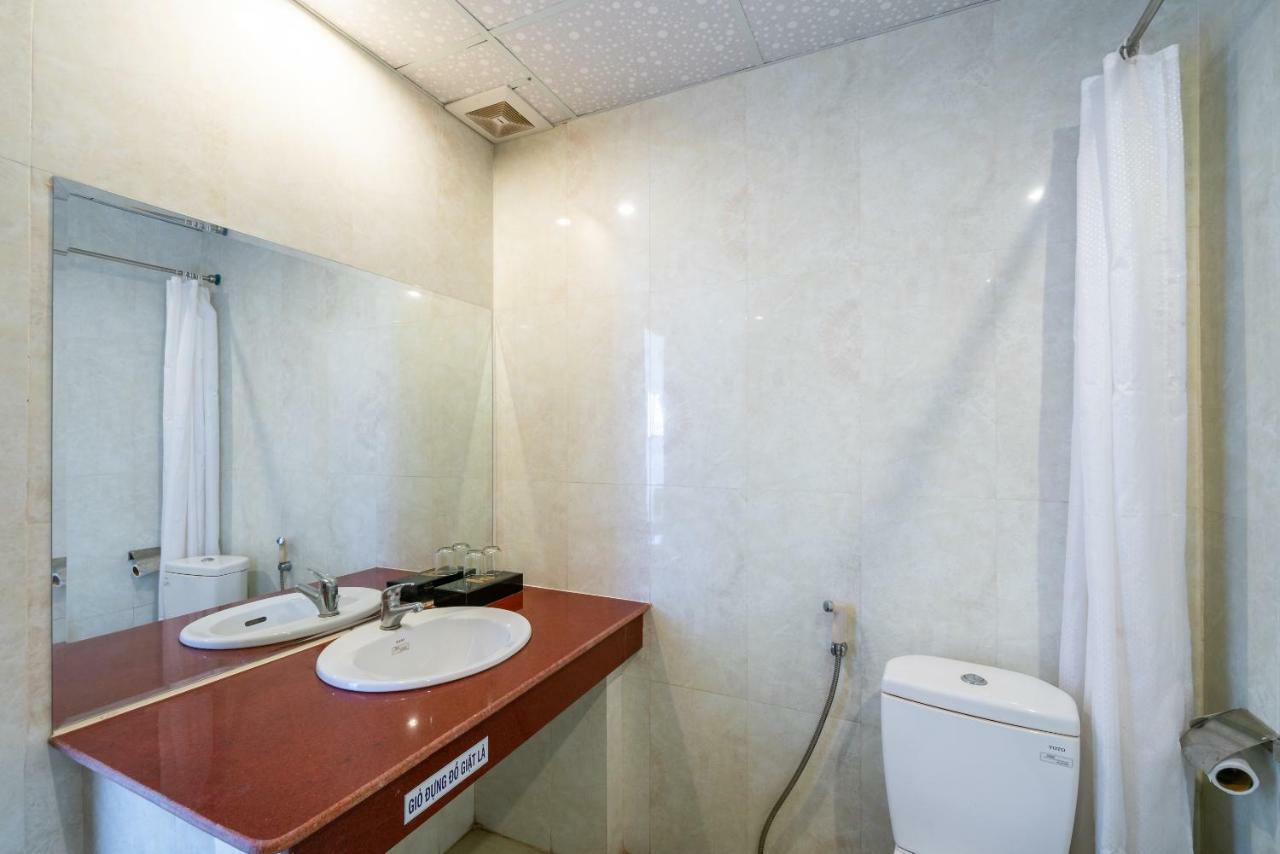 Oyo 375 Hoa Binh Hotel Danang Exteriér fotografie